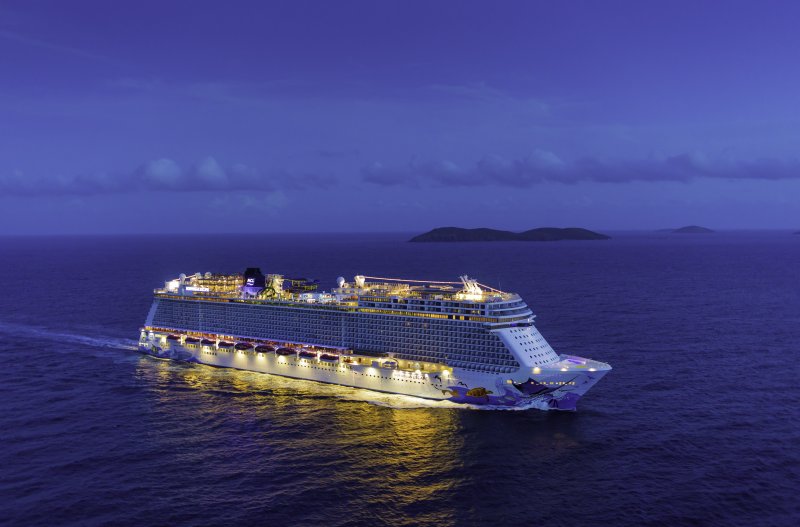Norwegian Cruise Line, Norwegian Escape